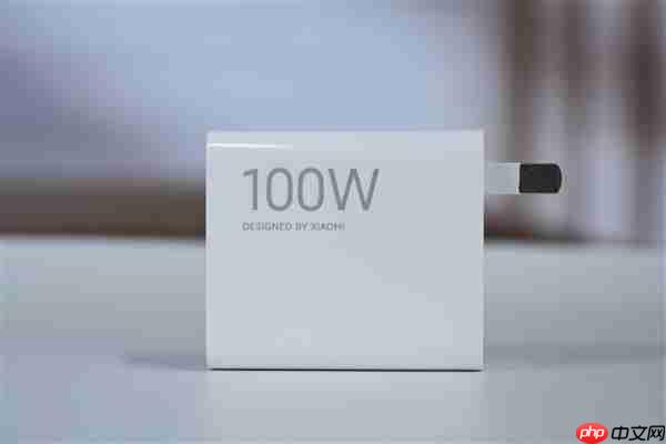 多一块屏对标iPhone 17 Pro Max！小米17 Pro Max图赏