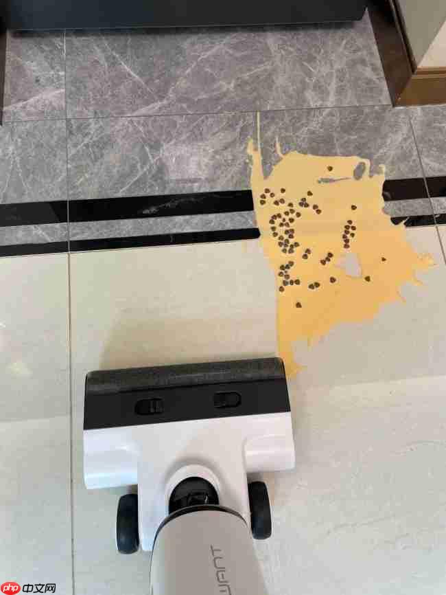 洗地机有吸尘器功能吗?吸尘器实用还是洗地机实用?2025选购指南