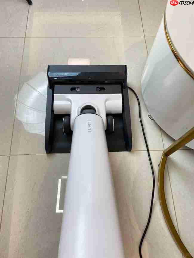 洗地机有吸尘器功能吗?吸尘器实用还是洗地机实用?2025选购指南