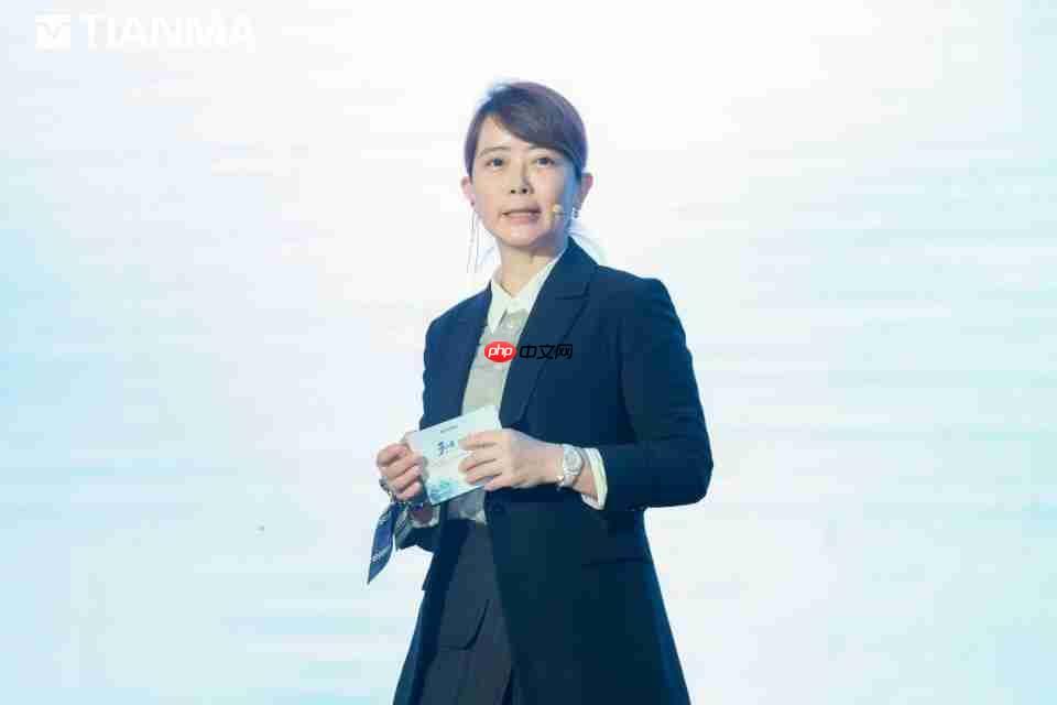 天马发布高端OLED品牌“天工屏”，中国显示技术点亮全球