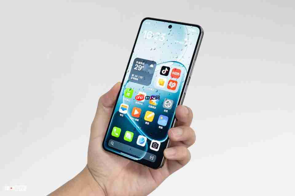 满级防水与极致抗摔于一身,OPPO K13s耐用又可靠