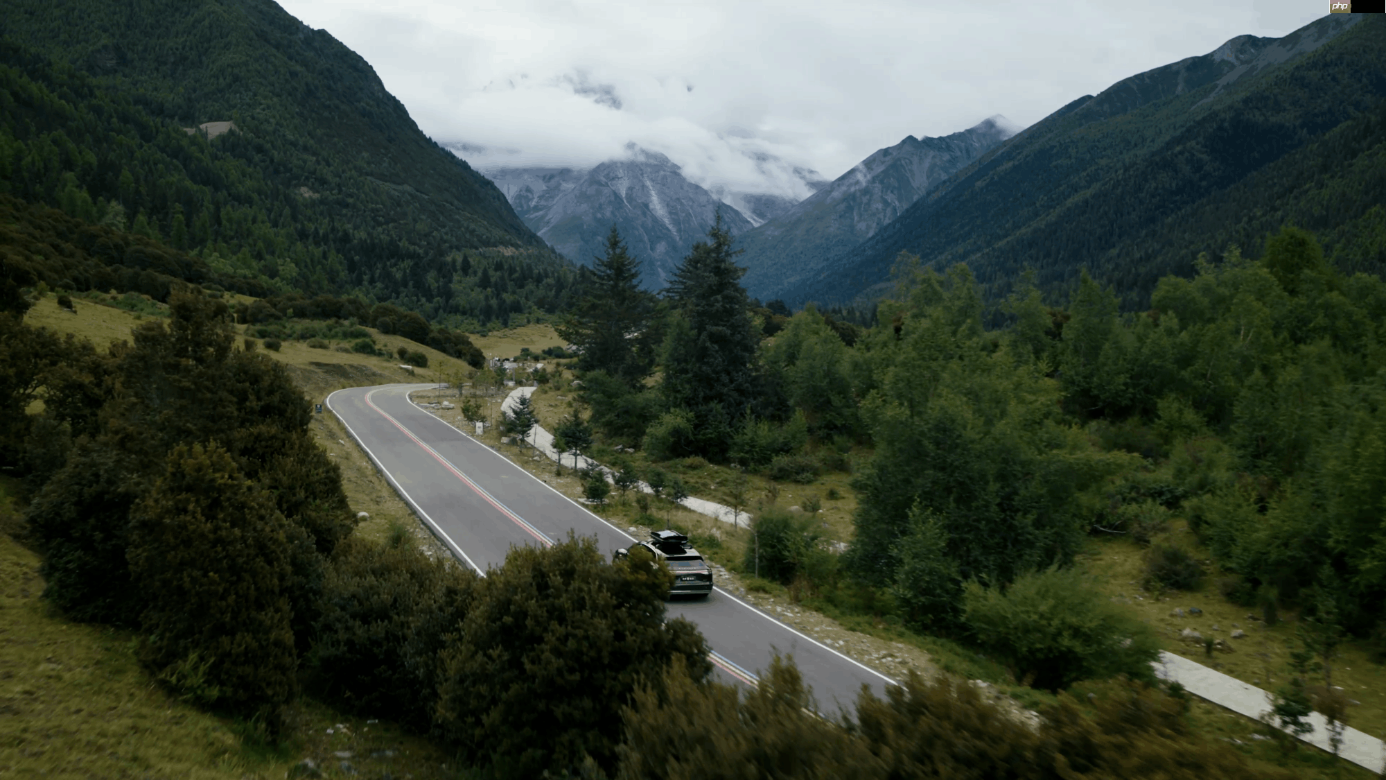 鸿蒙智行享界S9T发布,车载小艺会聊又懂你,智能出行更省心