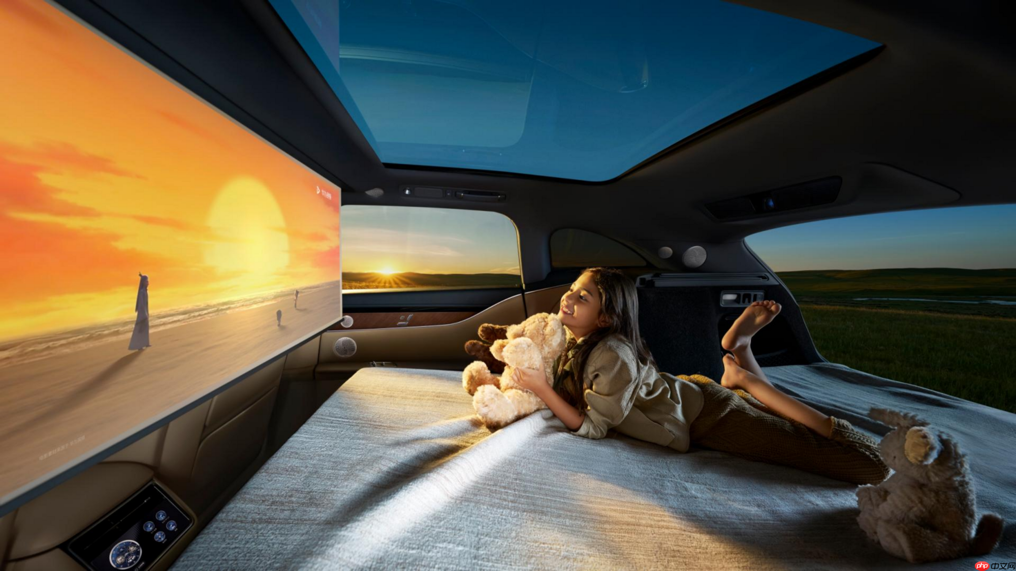 鸿蒙智行享界S9T发布,车载小艺会聊又懂你,智能出行更省心