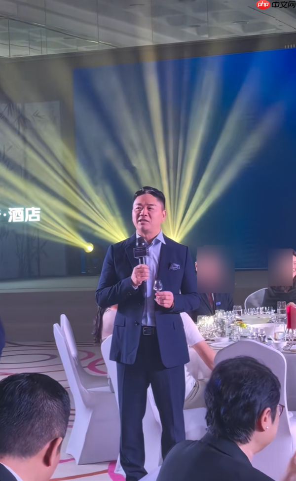 刘强东喊话美团王兴：我们企业家不应该变成仇人