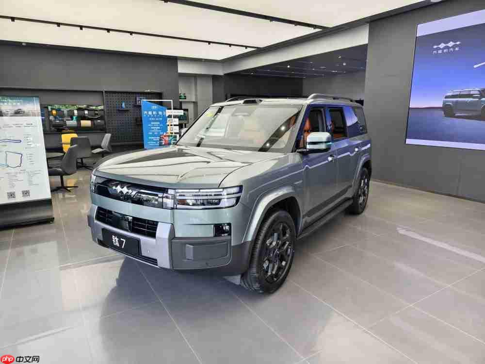 方程豹钛7线下体验：不只是便宜，或有望成品牌销冠？