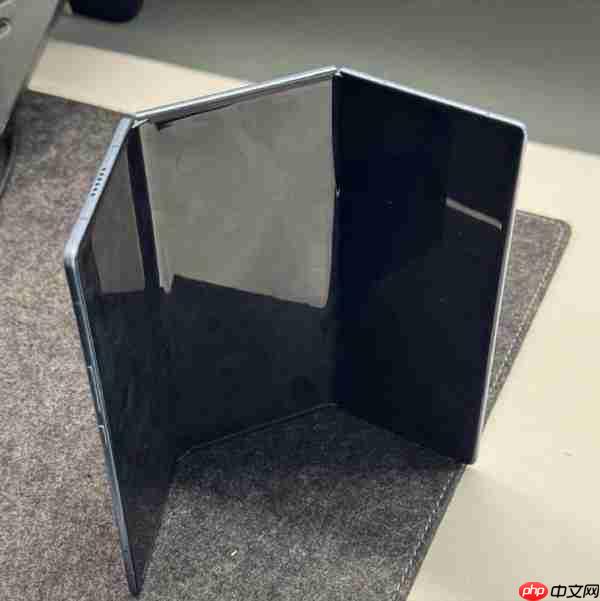 曝三星三折叠和W26本月底发布 11月和10月分别开卖