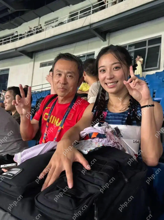 北大“田径甜妹”刘峡君跑出11秒43,刷新100米个人最好成绩 - php中文网