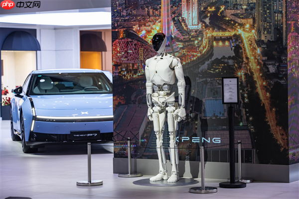 小鹏汽车携AI科技全明星阵容亮相成都车展！全新小鹏P7成C位