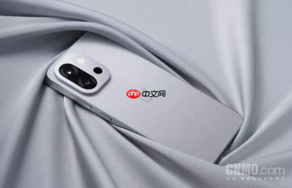 一加15T参数曝光:小直屏+超声波指纹+7000mAh电池