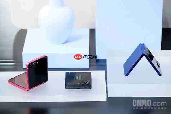 苹果折叠屏明年入局 全球铰链供应链上演中美韩三国杀