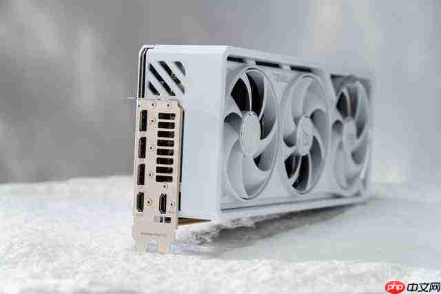 白夜觉醒!ROGASTRAL白夜神5080显卡盛装出击