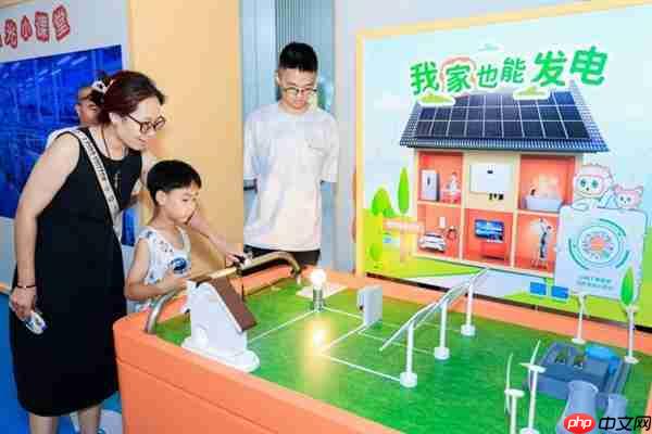 阳光新能源“科技追光之旅”泉城启幕 山东省科技馆掀起新能源电站科普热浪