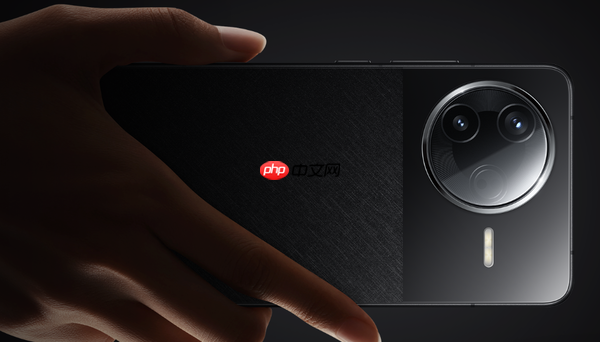 REDMI K90系列两款旗舰设计再曝:冷雕工艺 对标苹果