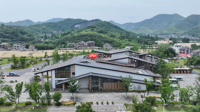 云上草原三期核心项目揭开神秘面纱,沿“最美云上天路”畅游仙侠镇