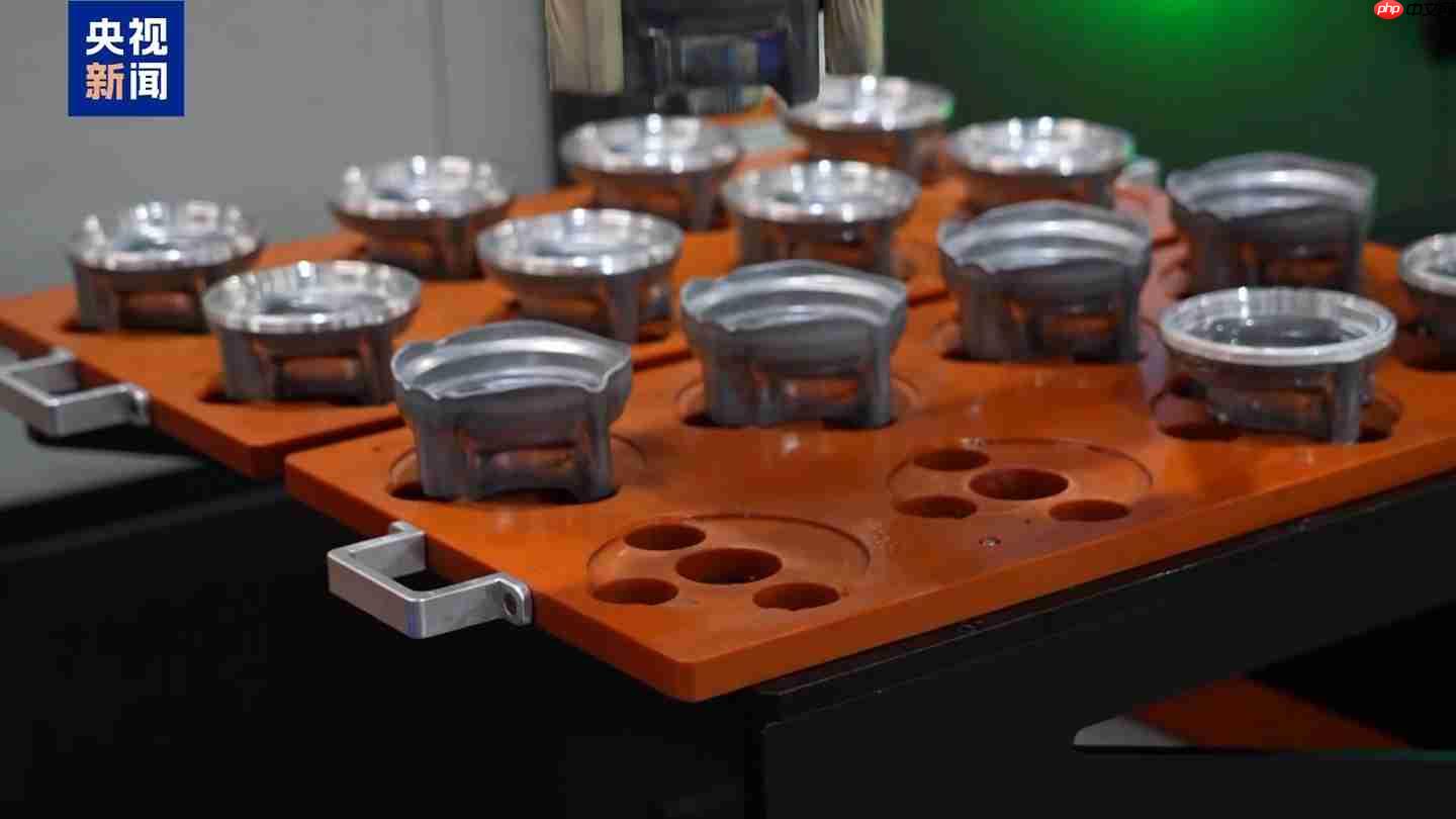 中国战队备战 2025 世界人形机器人运动会,展示“毫米级”操作