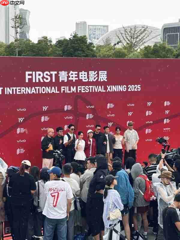 大屏赋能影展体验,海信100吋电视与FIRST 共赴青年电影成长之约