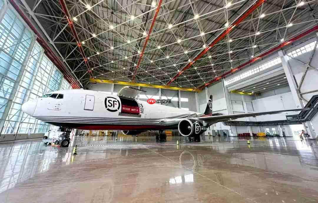 顺丰航空迎来首个飞机维修基地,将创造约 700 个高价值就业岗位