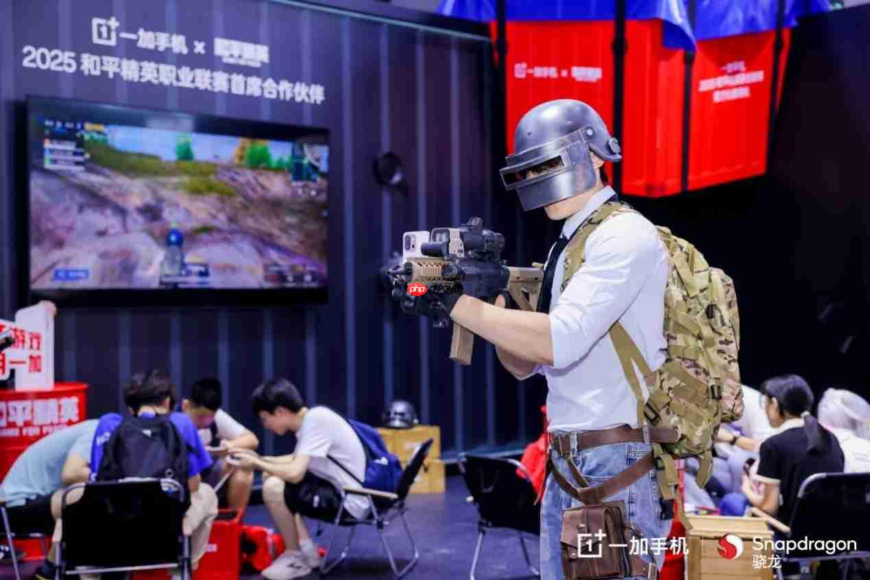 一加高调亮相 2025 ChinaJoy,四大游戏体验区引爆全场游戏热潮