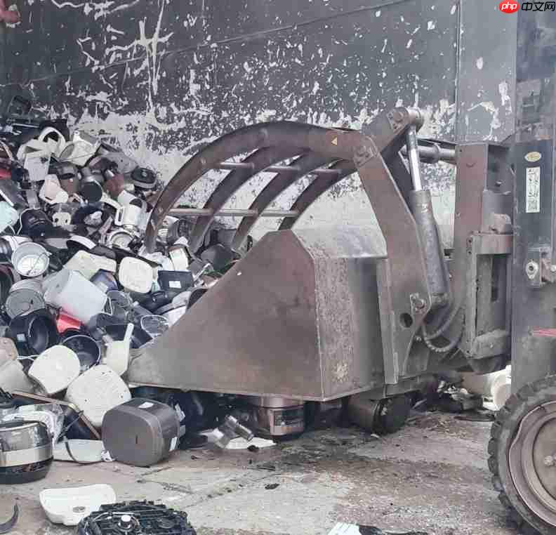 破局小家电售后难题!美的“365天只换不修”回收旧机100%销毁