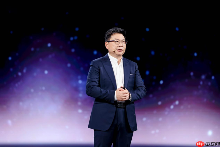 享界全新Logo诠释审美新表达:不是“科技冷感”,是“浪漫硬核”