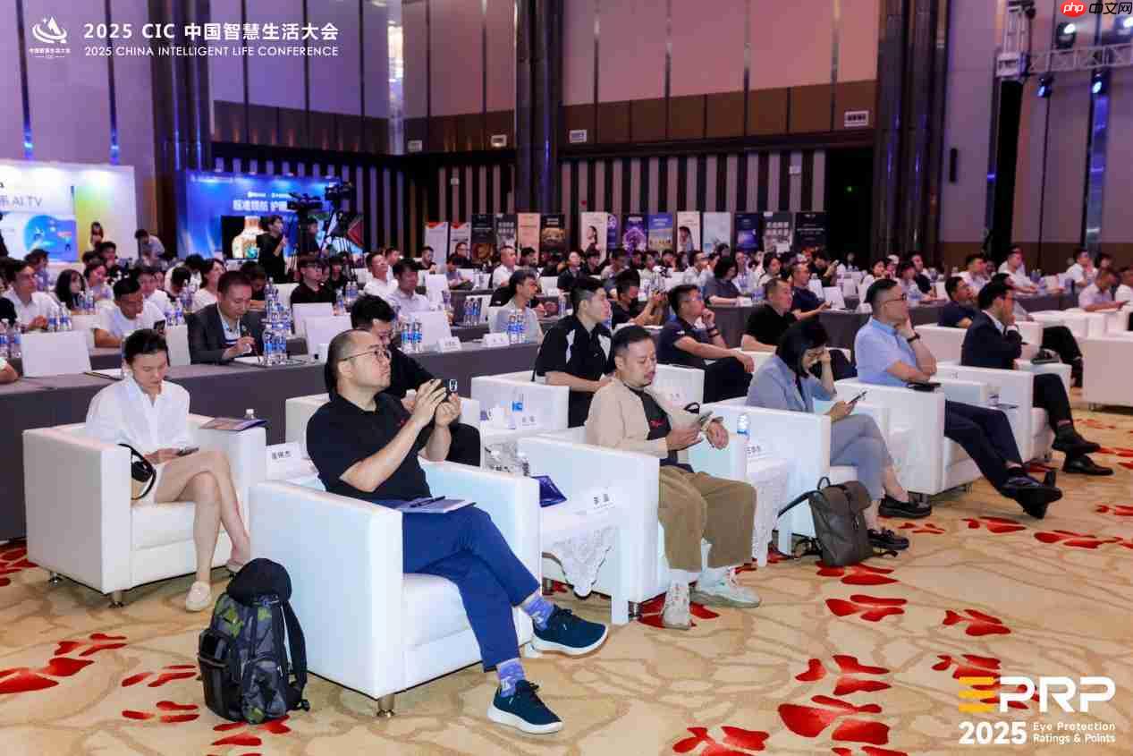 智慧生活·护眼致远!飞利浦&EVNIA显示器荣膺行业殊荣,引领智慧变革!