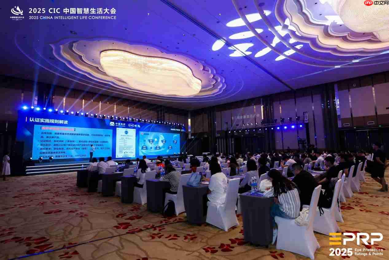 智慧生活·护眼致远!飞利浦&EVNIA显示器荣膺行业殊荣,引领智慧变革!