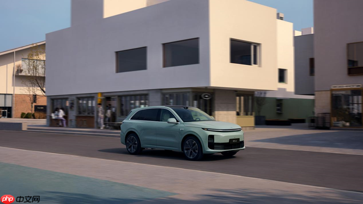 为了主动安全，理想不计成本