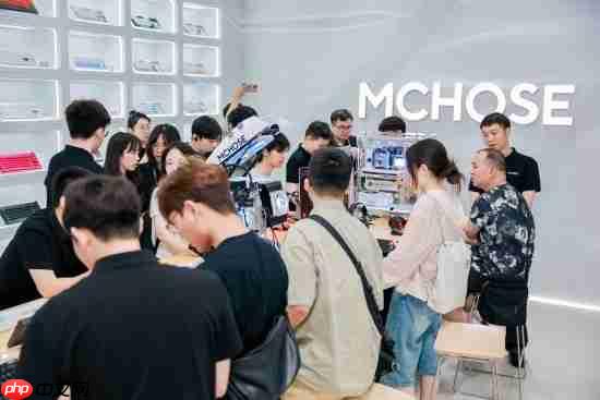 迈从全球首家旗舰店空降深圳壹方天地!