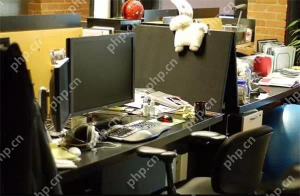 晒一波工程师的工位，你喜欢哪种？