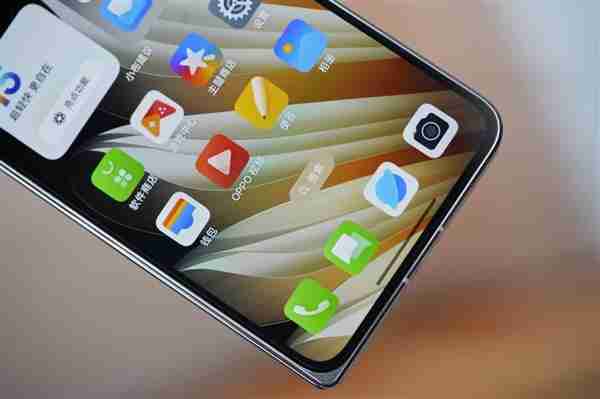 4mm行业最薄折叠屏!OPPO Find N5图赏