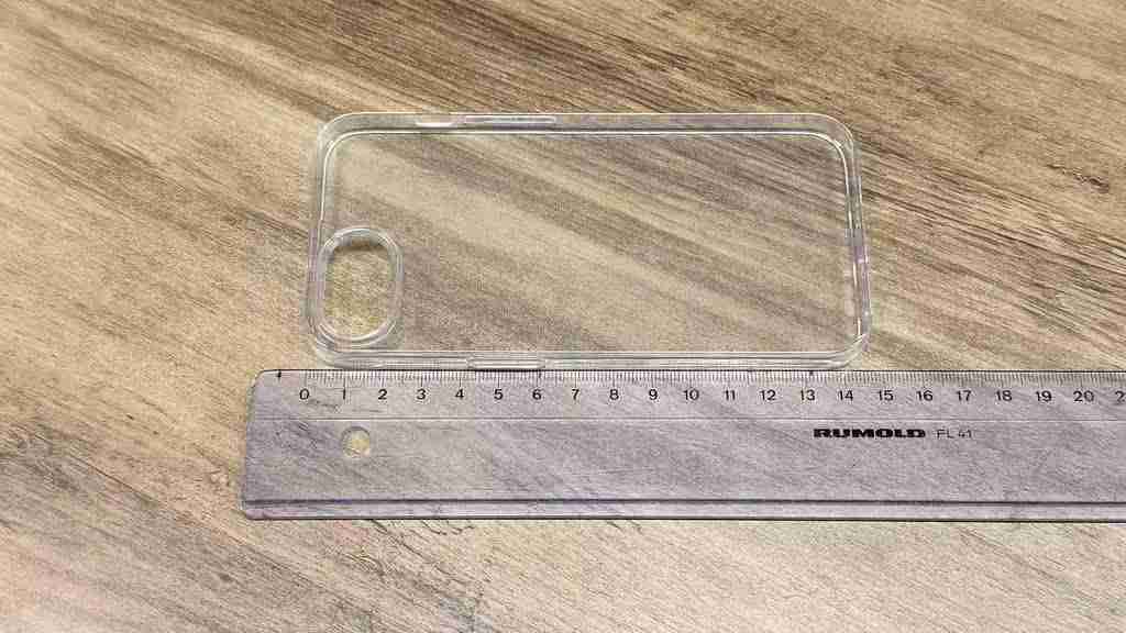 苹果iPhone SE 4手机壳曝光:单摄方案,尺寸差异恐不兼容iPhone 14手机壳