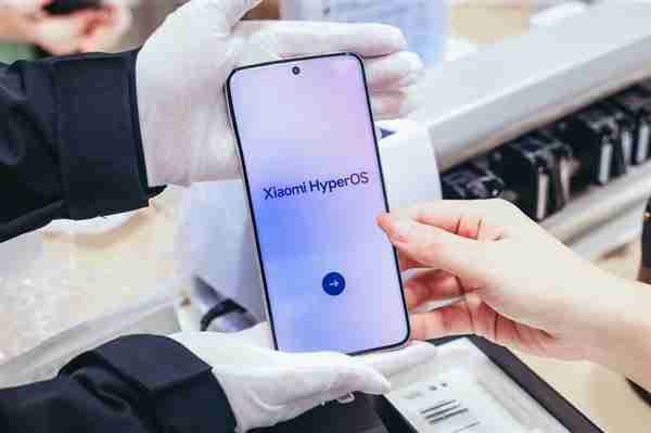 国产最强Ultra降临!小米15 Ultra相机参数曝光