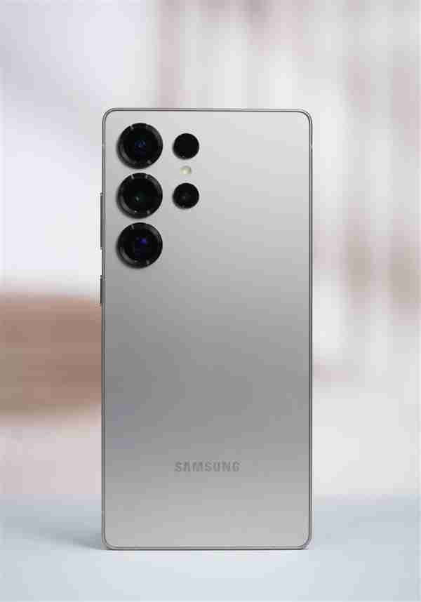 新一代万元机皇!三星Galaxy S25 Ultra图赏