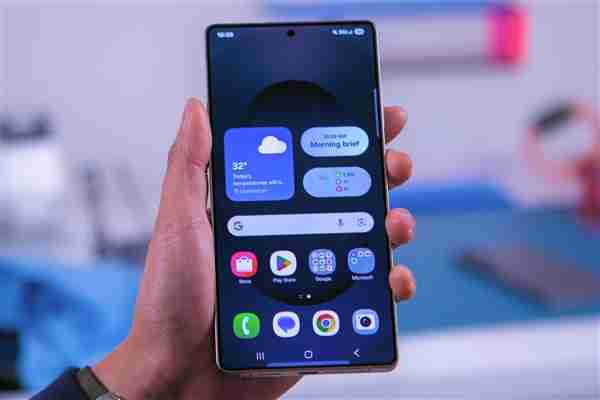 2025年安卓首款万元机皇!三星Galaxy S25 Ultra预售:尝鲜价10199元