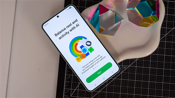 真正的骁龙8至尊版小屏之王!三星Galaxy S25图赏