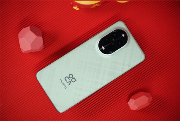 格纹变奏设计个性十足!华为nova 13 Pro图赏