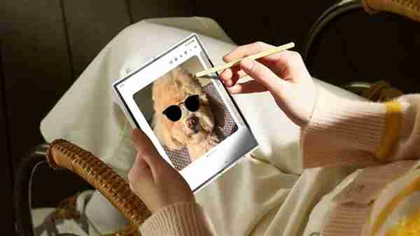 三星2025年折叠屏手机阵容曝光:首款三折机即将亮相