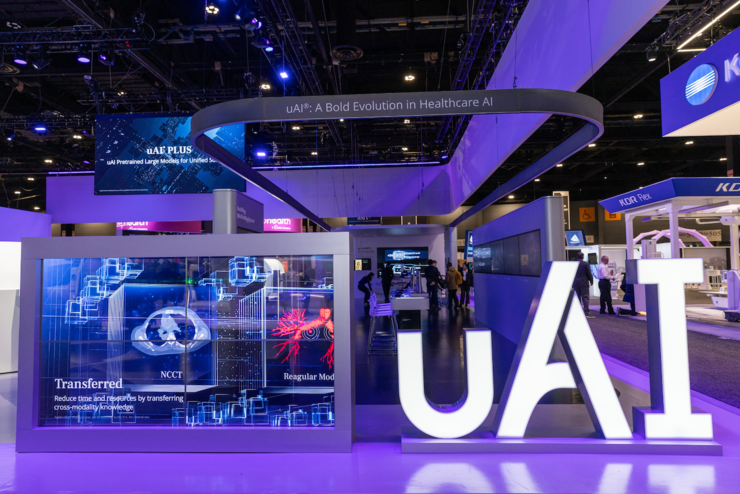 智能医疗数字人全球首秀,联影智能携最新大模型产品亮相北美放射学年会