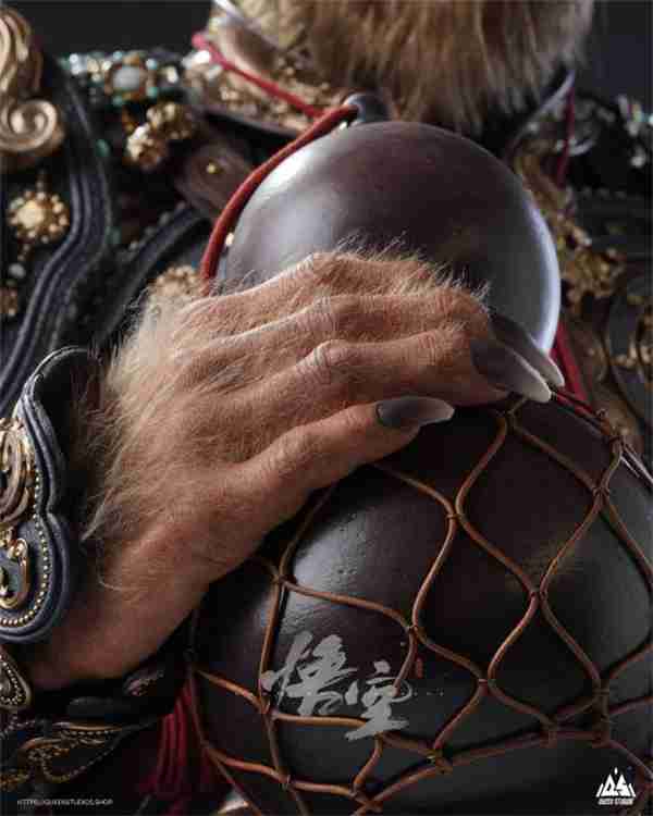 《黑神话》主角1:1半身像预售正式开启 售价33800元