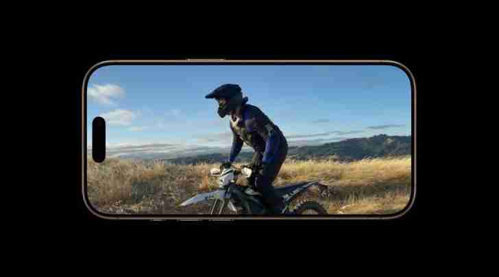 部分 iPhone 用户反映苹果 iOS 18.2 存 Bug：相机黑屏、手电筒延迟