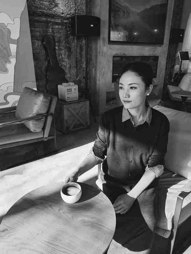 华为Mate 70 Pro拍照怎么样?红枫原色表现出色,96mm长焦彪悍