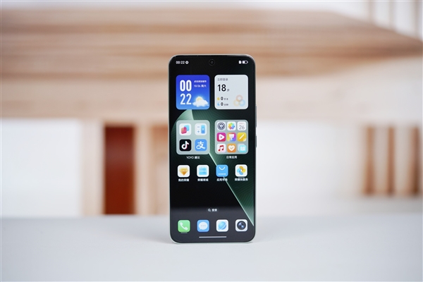 2000元档六边形战士!荣耀GT极光绿图赏