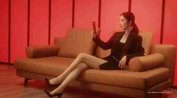 三折叠屏热度已过!华为Mate XT即将破发:收货价接近原价