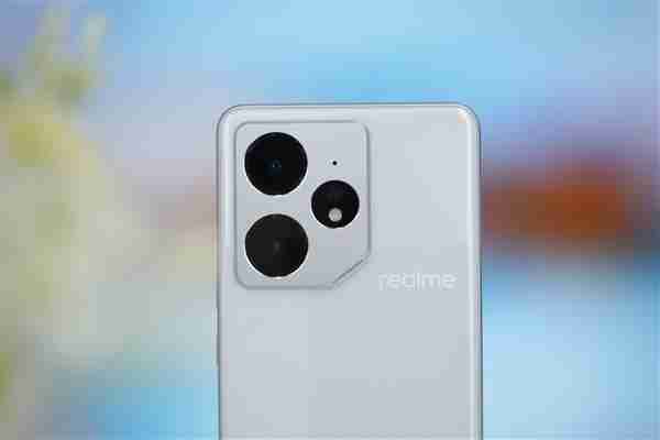 7000mAh巨无霸电池！真我Neo7星舰版图赏