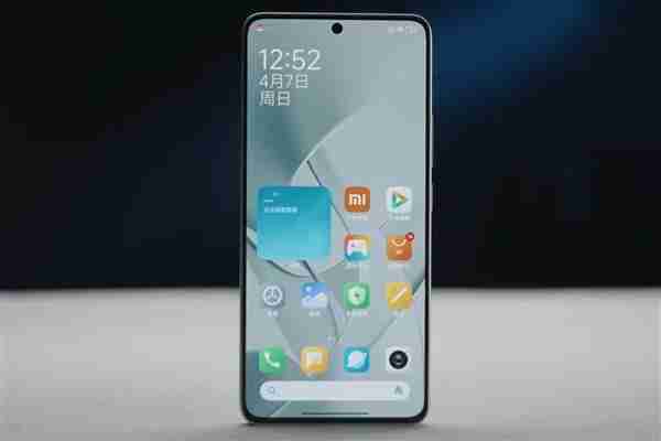 2025年上半年3款小屏手机蓄势待发:小屏赛道卷起来了