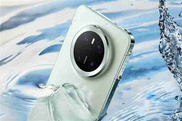 华为Mate 70系列首发适配原生鸿蒙“通信共享”:网络/电话/信息共享给平板