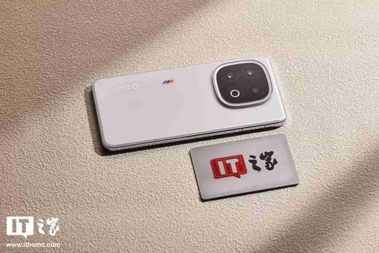 加速市场布局,消息称iQOO将从下月开始在印度通过线下渠道销售手机