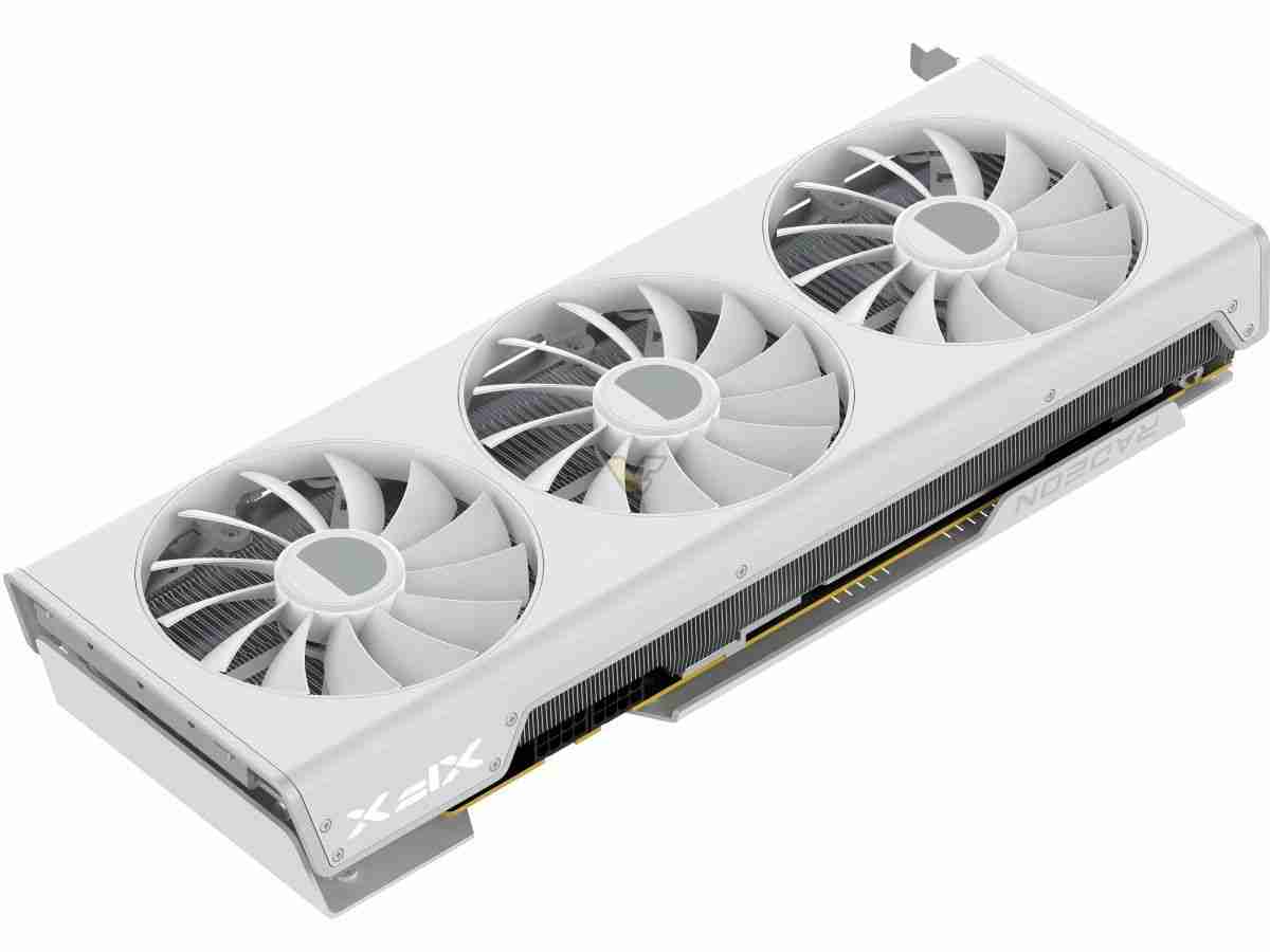 XFX 讯景白色版 RX 7900 XT 显卡曝光:高性能、高颜值