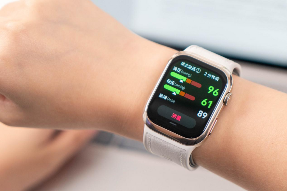 华为首款动态血压监测手表,华为WATCH D2带来血压健康管理新方式