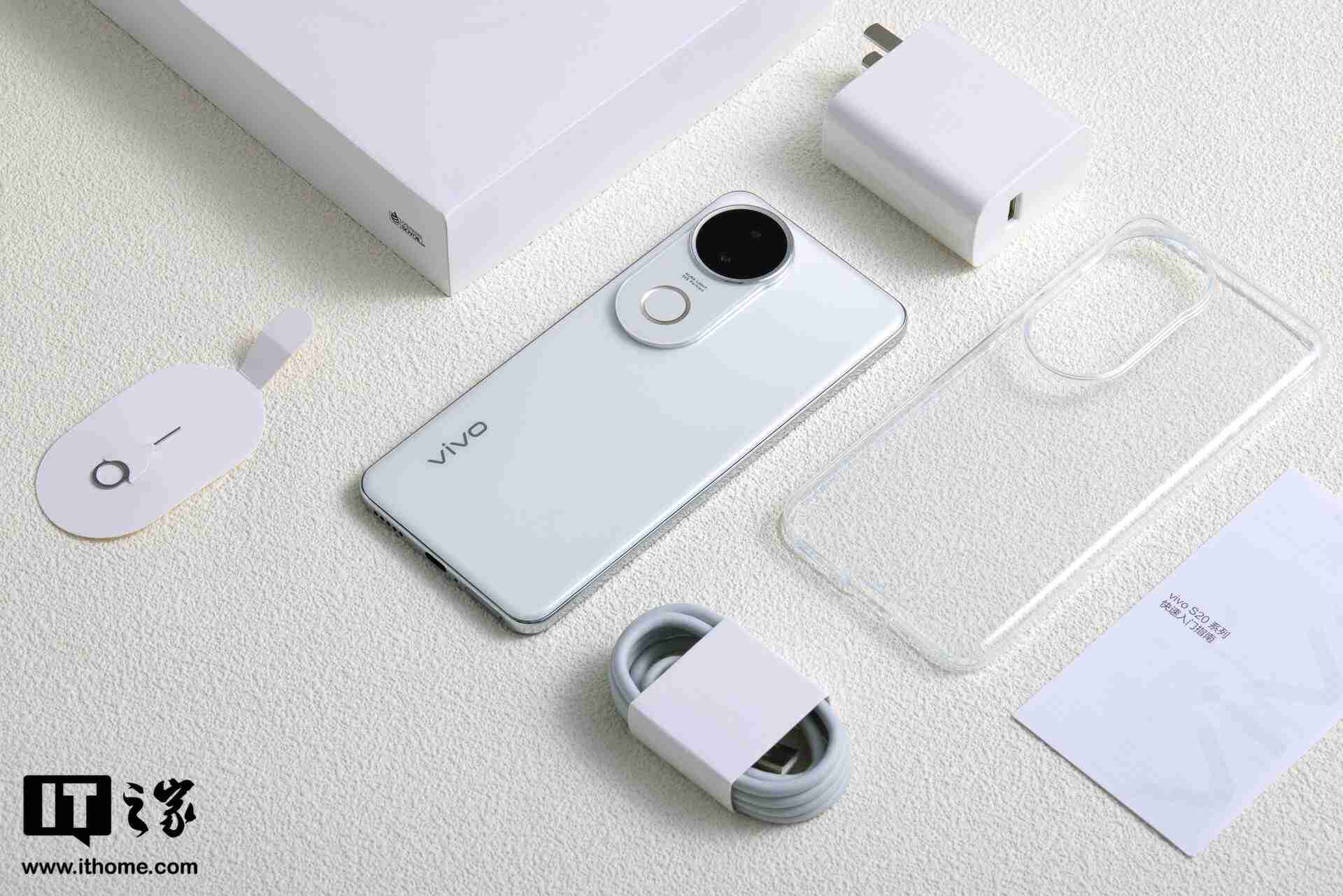 日出东方、美出东方:vivo S20「玉露白」图赏